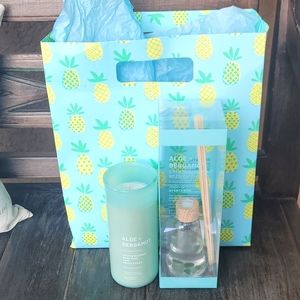 Sold - Aloe & Bergamont Candle & Reed Diffuser Set